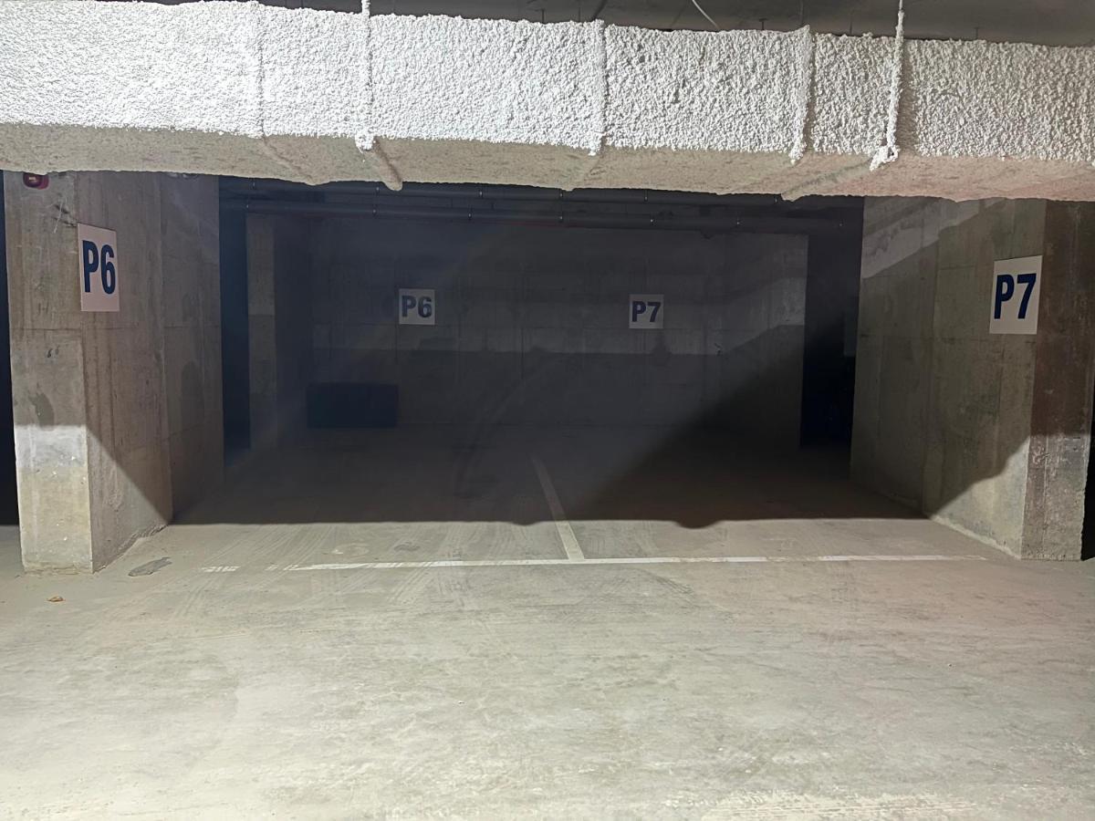Best View Ap With Parking And 2 Bathrooms Sinaia Bagian luar foto